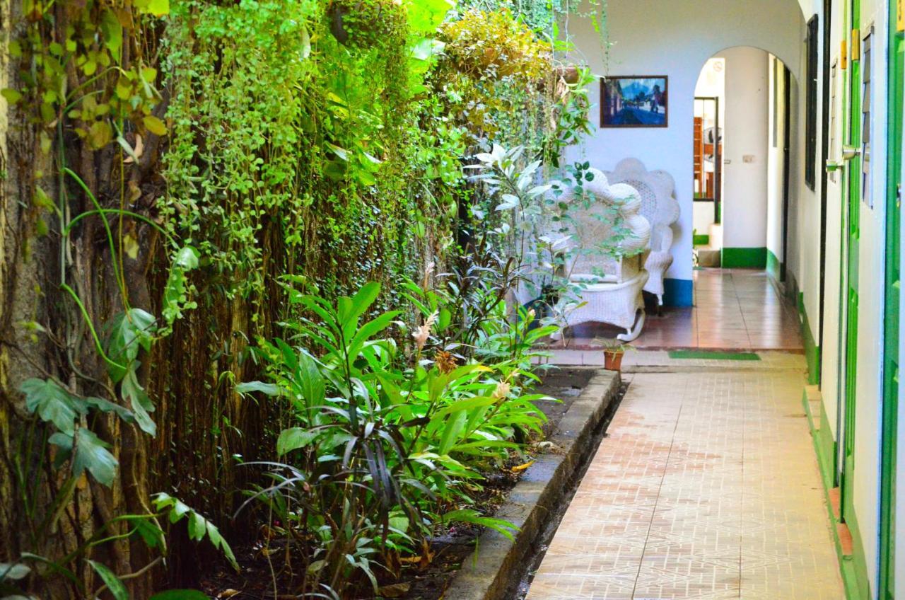 Hostal El Rio León 외부 사진