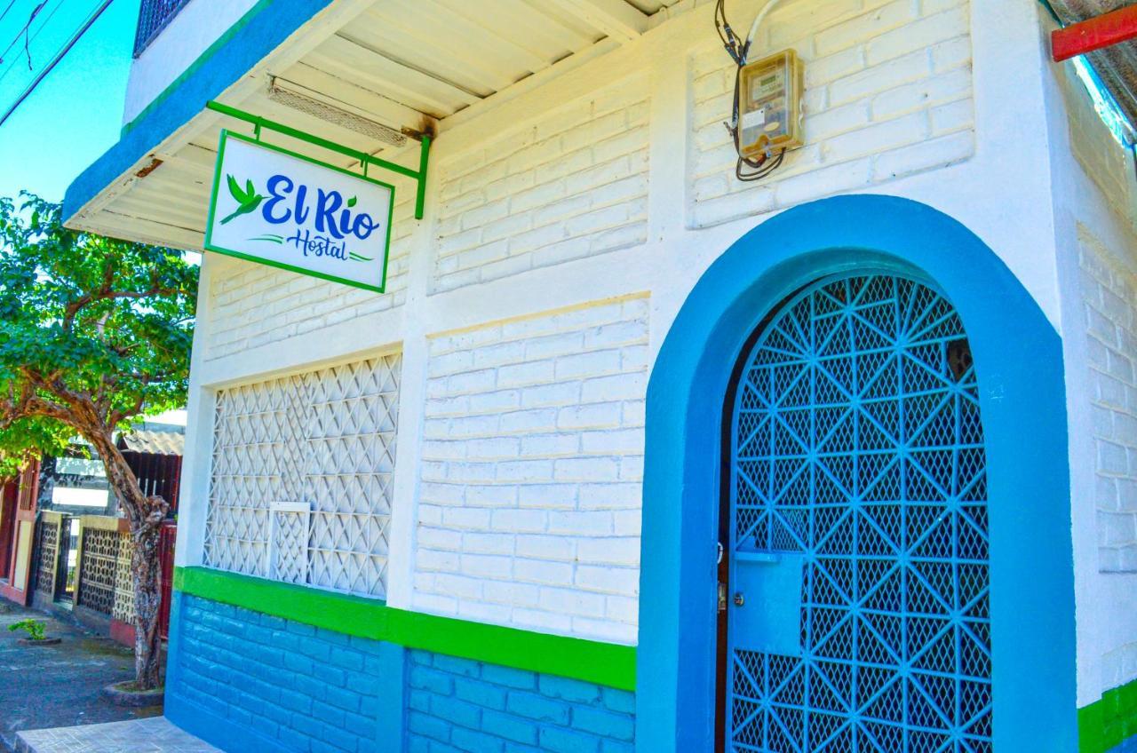Hostal El Rio León 외부 사진