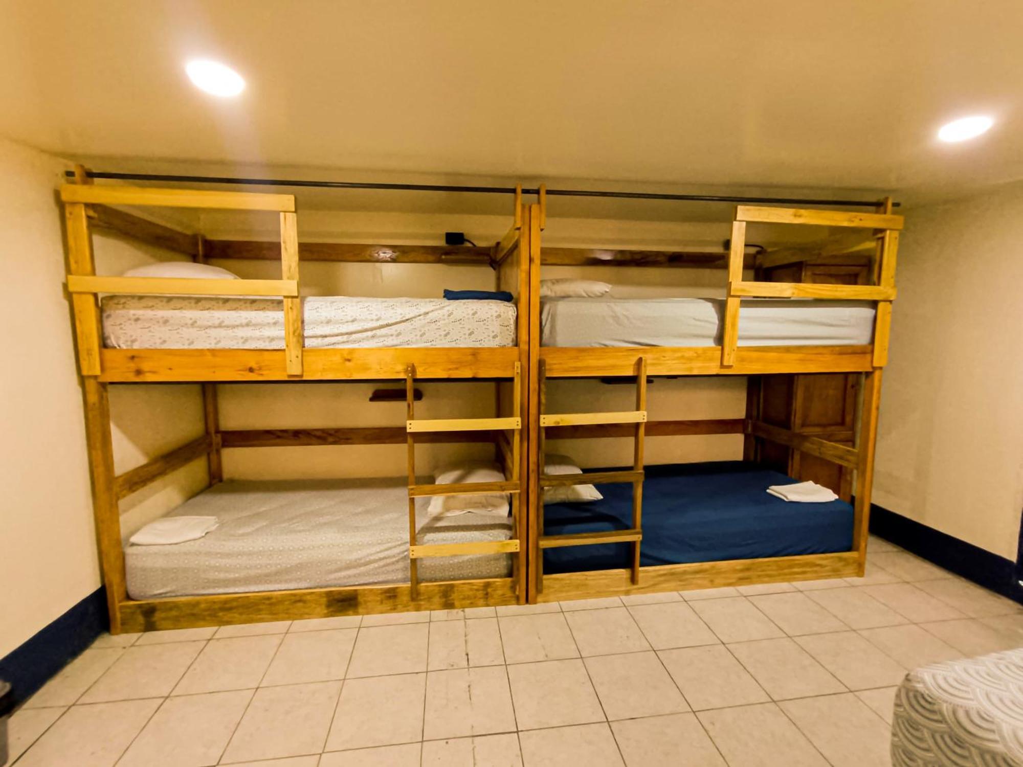 Hostal El Rio León 외부 사진